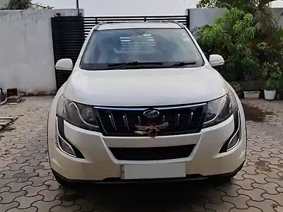 Second Hand महिंद्रा XUV500 w10 एडब्ल्यूडी in भुवनेश्वर