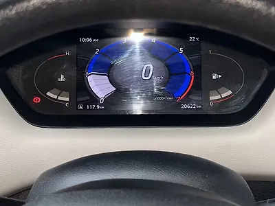 2024 Nissan Magnite Visia Petrol Automatic (AMT)