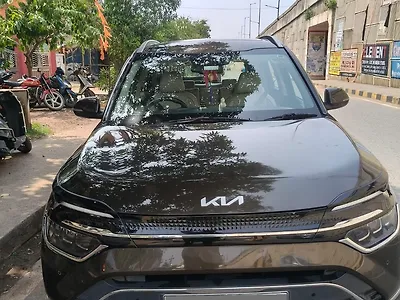 Second Hand Kia Carens Luxury Plus 1.5 Diesel 7 STR in Bhubaneswar