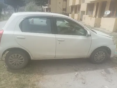2018 Toyota Etios Liva V 1