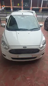 2015 Ford Figo Duratorq Diesel Titanium 1.4 1 2015 Ford Figo Duratorq Diesel Titanium 1.4 1