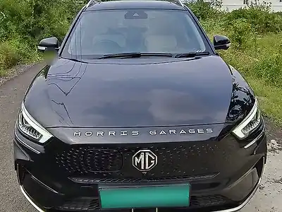 Second Hand एमजी ZS ईवी इक्सक्लूज़िव प्लस ड्युअल टोन आइकॉनिक आइवरी in नेल्लोरे