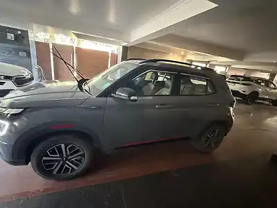 Second Hand हुंडई वेन्यू एन लाइन n8 डीसीटी in नोएडा