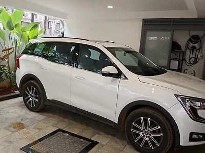 2021 Mahindra Old Generation XUV700 AX 7 Petrol AT Luxury Pack 7 STR