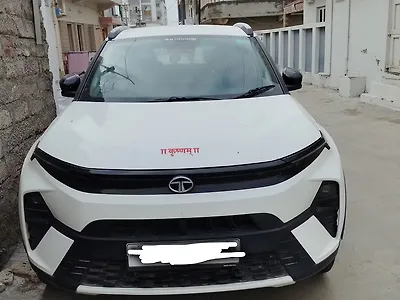 2023 Tata Nexon Smart 1.2 Revotron Petrol 5MT 1