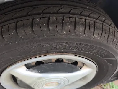 2004 Ford Ikon 1.3 Flair