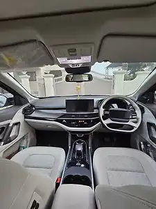 2023 Tata Safari Accomplished Dual Tone AT 7 STR 1