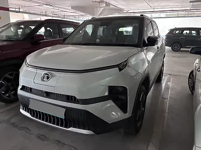 2025 Tata Punch EV Empowered Plus Long Range 3.3