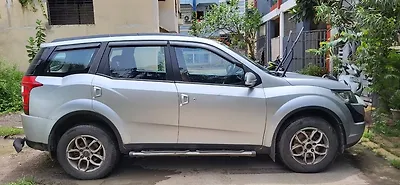 2015 Mahindra XUV500 W6 1 2015 Mahindra XUV500 W6 1