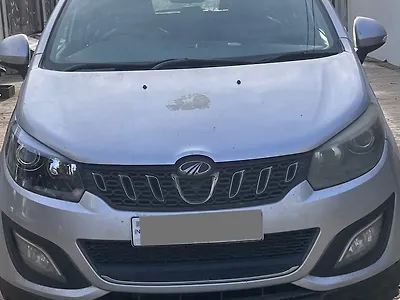 2019 Mahindra Marazzo M6 8 STR 1
