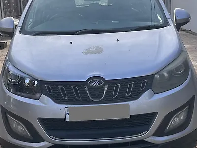 2019 Mahindra Marazzo M6 8 STR 1