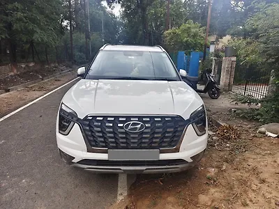 2021 Hyundai Alcazar Platinum 7 STR 2.0 Petrol 1