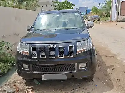 2019 महिंद्रा tuv300 t8 1