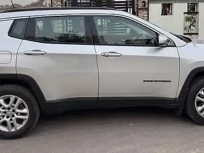 Second Hand जीप कम्पस लिमिटेड 2.0 डीज़ल 4x4 [2017-2020] in झुञ्झुणु