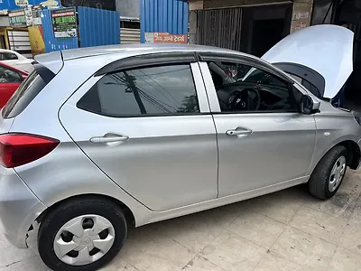 2018 Tata Tiago Revotron XB 1 2018 Tata Tiago Revotron XB 1