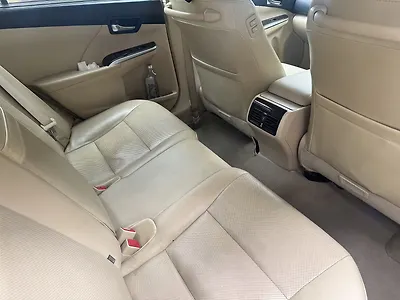 2016 Toyota Camry Hybrid