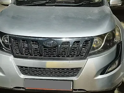 2015 Mahindra XUV500 W4 1