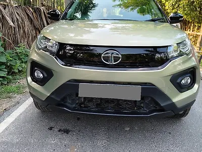 2022 Tata Nexon Kaziranga XZ Plus (Premium) 1