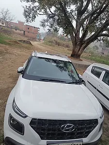 2021 Hyundai Venue S(O) 1.0 Turbo iMT 1 2021 Hyundai Venue S(O) 1.0 Turbo iMT 1