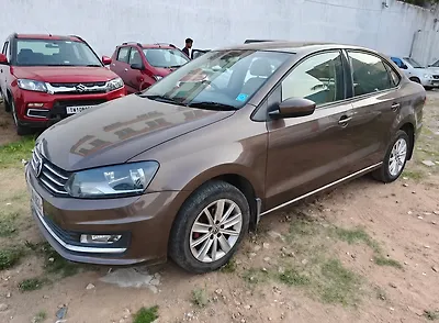 2016 Volkswagen Vento Highline 1.5 (D) AT 2016 Volkswagen Vento Highline 1.5 (D) AT