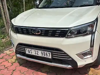 Second Hand महिंद्रा XUV300 W8 (O) 1.2 पेट्रोल [2019] in तेज़पुर
