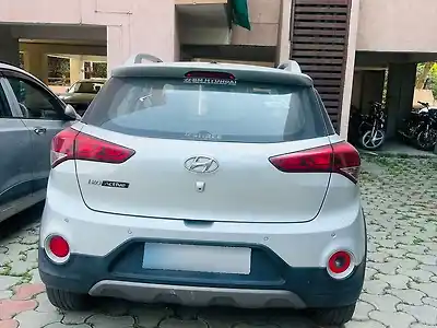 Second Hand हुंडई i20 एक्टिव 1.2 s in धनबाद