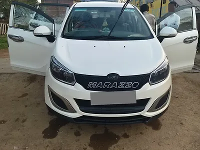 2020 Mahindra Marazzo M2 8 STR [2020] 1