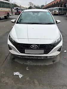 2023 Hyundai Elite i20 Era 1.2 MT 1 2023 Hyundai Elite i20 Era 1.2 MT 1