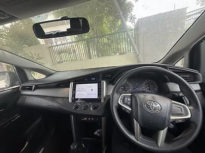 2022 Toyota Innova Crysta GX 2.7 AT 7 STR 1