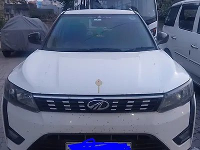 2022 Mahindra XUV300 W6 1.5 Diesel [2020] 1