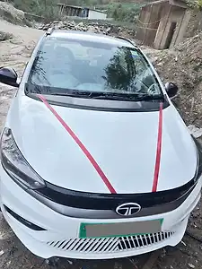 2025 Tata Tiago EV XE 19.2 kWh 1