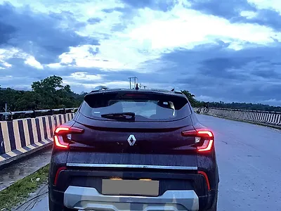 2022 Renault Kiger RXZ AMT 1