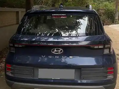 2022 हुंडई वेन्यू s (o) 1.2 पेट्रोल 1