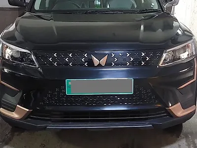 Second Hand Mahindra XUV400 EC 34.5 KWH in Kolkata