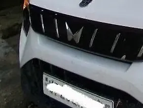 2025 Mahindra XUV 3XO AX5 Petrol 1.2L Turbo Automatic (TC) 1
