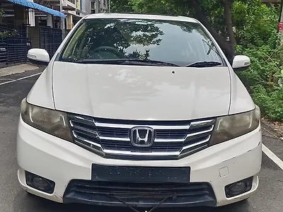 Second Hand Honda City 1.5 V MT in Pondicherry