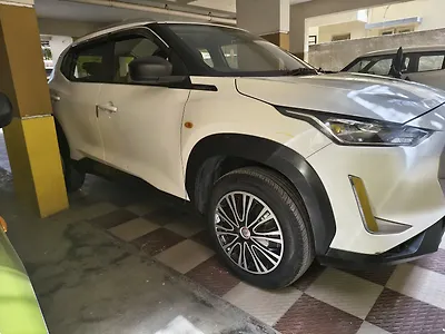 2023 Nissan Magnite XE 1