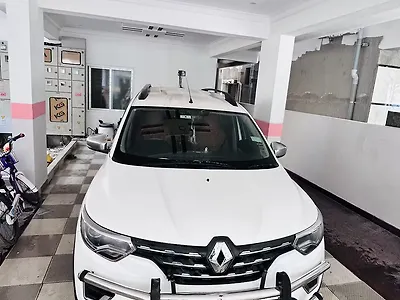 2021 Renault Triber RXZ