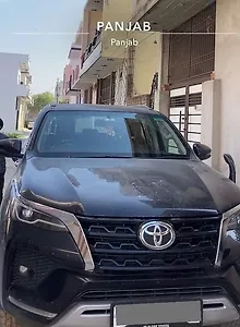 2024 Toyota Fortuner 4x2 2WD Diesel 2.8L Turbo Automatic 1 2024 Toyota Fortuner 4x2 2WD Diesel 2.8L Turbo Automatic 1