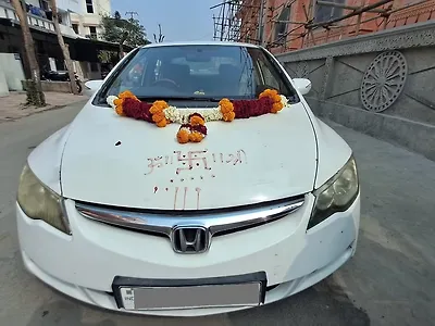 Second Hand Honda Civic 1.8V MT in Vadodara