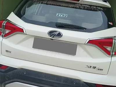 2019 Mahindra XUV300 W8 (O) 1.2 Petrol [2019] 1