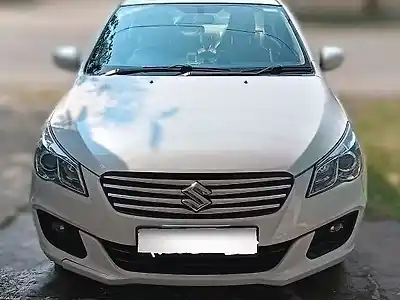 Second Hand मारुति सुज़ुकी सियाज Delta हाइब्रिड 1.5 [2018-2020] in धनबाद