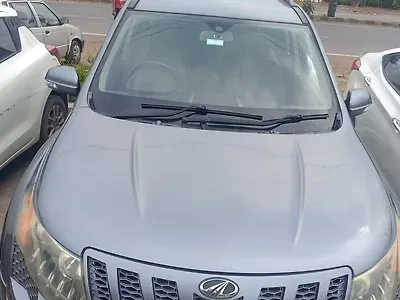 Second Hand Mahindra XUV500 W8 2013 in Bhuj