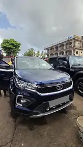 2022 Tata Nexon XZ Plus (L) 1
