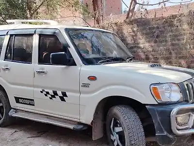 Second Hand महिंद्रा स्कॉर्पियो m2 डीआई in सतना