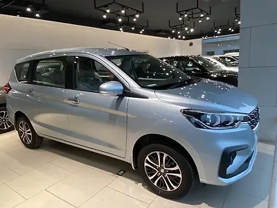 Second Hand Maruti Suzuki Ertiga VDI SHVS in Tirupati