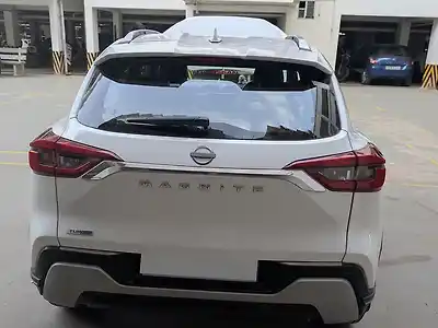 2022 निसान मैग्नाइट xv प्रीमियम टर्बो [2020] 1