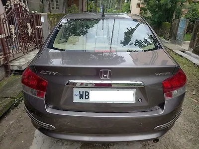 Second Hand Honda City 1.5 S MT in Madhyamgram Second Hand Honda City 1.5 S MT in Madhyamgram