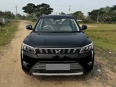 Second Hand महिंद्रा XUV300 w8 (o) 1.5 डीज़ल in अदिलाबाद