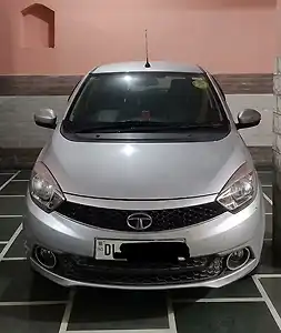 2017 Tata Tiago Revotron XZ 1